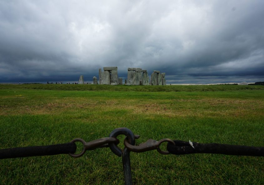 Regenwolken bei Stonehenge